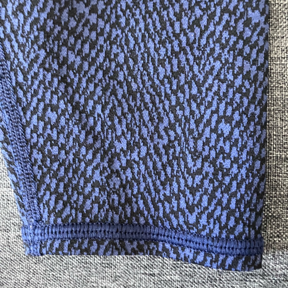 ATHLETA Blue/Black Ranier High Rise Textured Legging Size S - Picture 9 of 16
